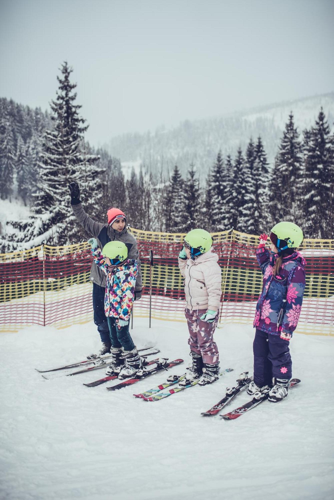 Красна Поляна Family Club Resorts Bukovel Exterior photo